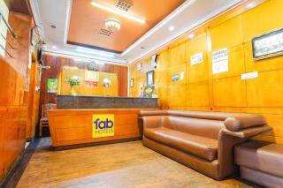 Hotel Orchid Inn - 9