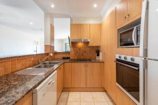 Breakers Unit 1 8 - LJHooker Yamba - Yamba - 8