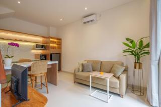 Ellavie Aparthouse Jimbaran - 7