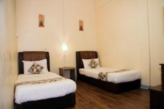 Myra Hotel Mersing - Mersing - 8