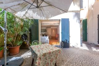 Pleasant Central Apartment with garden - 4