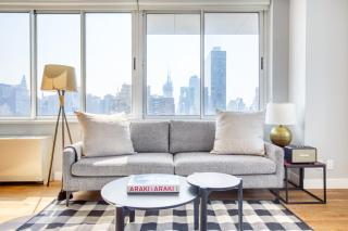 2BR 2BA Pool Doorman nr Times Sq NYC-126 - 8