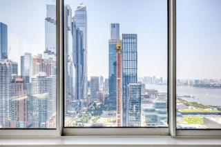 2BR 2BA Pool Doorman nr Times Sq NYC-126 - 7