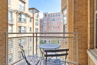 U Street 1br w gym nr metro nightlife WDC-710 - 6