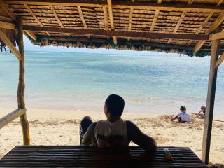 Beach Front Calatagan Apartelle - 6