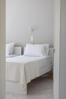 Yasmine Apartments and Rooms - 2