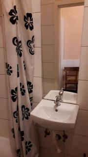 Simple Apartment 10 minutes to downtown - Vienne - 6