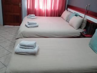 Grand Central Guesthouse - Rustenburg - 3
