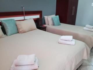 Grand Central Guesthouse - Rustenburg - 5