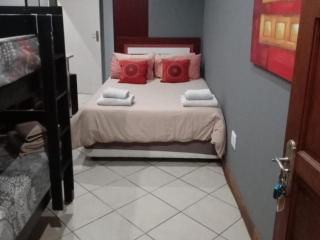 Grand Central Guesthouse - Rustenburg - 8