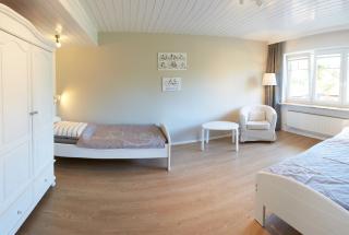 Ferienwohnung Brise 5, mit Spielscheune direkt am Wittensee - 2