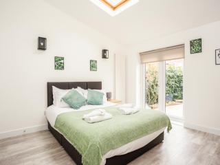 Outstanding 6 Sleeper - Great Location - Legoland - Windsor - 8