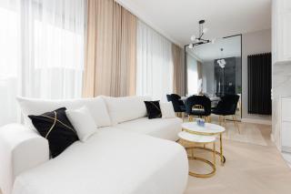 Beautiful & Spacious Apartment with Gym and Terrace by Renters Prestige - 8