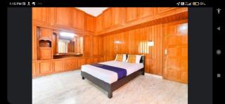 Palatial villa 7736!6!445 with 6 bedrooms - Kottayam - 8