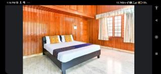 Palatial villa 7736!6!445 with 6 bedrooms - Kottayam - 2