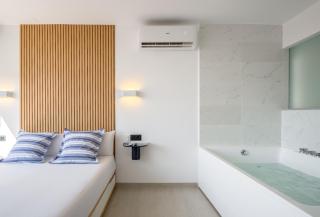 Ephemeral Holidays P.5 - Hidromasaje - 6