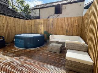 Central House-16 People+Hot Tub - Cardiff - 6