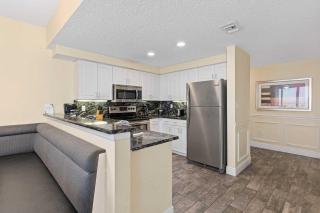 Luxury 3BR Villa Wyndham Ocean Walk Resort - Daytona Beach - 4