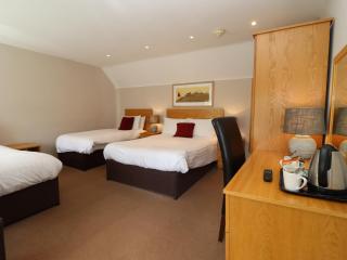 Pettifers Freehouse Hotel - Crudwell - 1