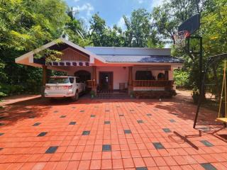 Serenity Villa and Treehouse - 8