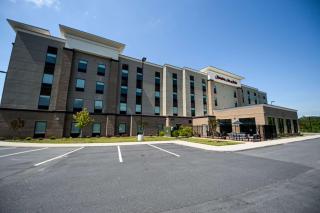 Hampton Inn & Suites Lenoir, NC - Lenoir - 4