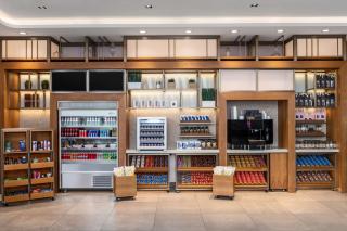 Hilton Garden Inn Kuwait - 1