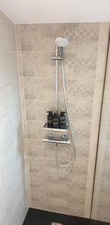 Adequate Maison moderne Calme - 8