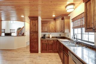 Rural Cabin Bordering Coconino National Forest! - Parks - 3