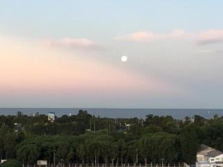 Amanecer vista al rio y a la cancha de River :) - Buenos Aires - 7