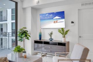 Centrally Located 2 BED in the Heart of Downtown With Free Parkin - Miami - 4