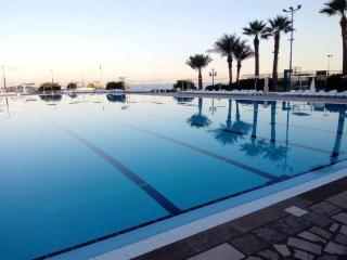 Chalet In Solemar, 2br, Elec247, Parking, Wifi - Al Kaslīk - 3