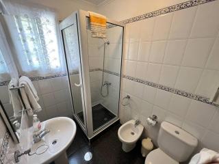 Comfortable 2-Bedroom Apartment for Relaxing Stays - Funchal - 7