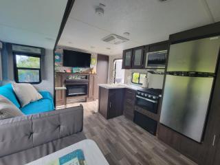 The Driftwood Oasis - 6