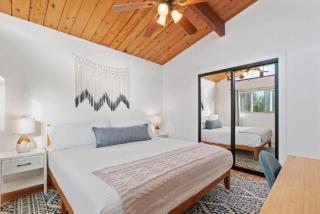 Remodeled Boho 2 Bed Near Zoo and Downtown - San Diego - 3