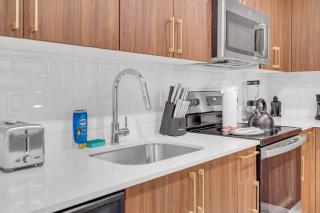 Exclusive Condo in Downtown Miami With Pool Views and Free Parking - Miami - 6