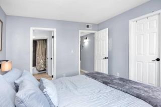 Cozy 1bd in of Old Town Heated HotTub - 9