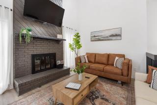 Beautiful 6 bed 3 bath home in quiet neighborhood - Wichita - 9
