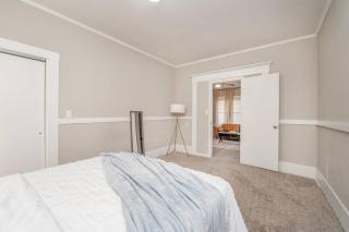 4 Bed 2 Bath Home by College Hill and Hospitals - 6