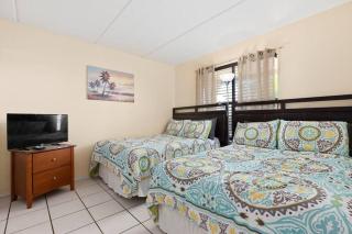 2 Bed 2 Bath Condo by Beach with Resort Pool - South Padre Island - 5