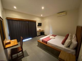 Warsa's Garden Bungalow and Spa - 0