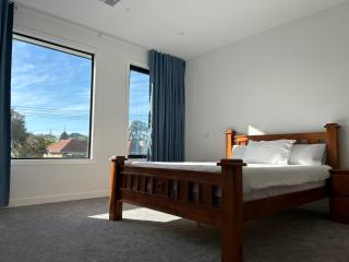 New 2-story house with 4 bedrooms and 3 shower rooms - Burwood - 8