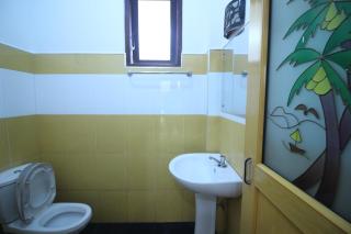 White House Holiday Resort - 4