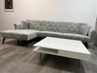 Modern Luxury Private Suite - Airdrie - 4