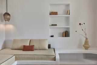 Iliana Olive Branch - Adamantas - 6