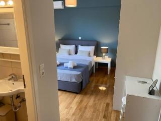 Classy 3BR with 2 Bathrooms Apartment in Marousi - Atene - 9