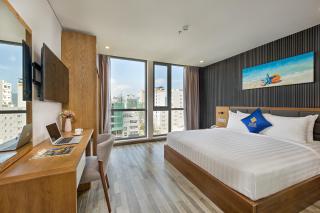 Jolia Hotel Danang Beach - Da Nang - 9