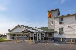 Super 8 by Wyndham Belgrade/Bozeman Airport - 7