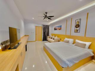 Tagvilla Lagoon Pool Villa in Pattaya 8 Bedroom - Pattaya Sud - 2