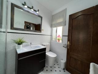 Casa Azalea - nuevo alojamiento en Setenil de las Bodegas - Setenil - 9