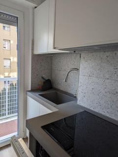 Modern and comfortable near the subway - Milan - 1